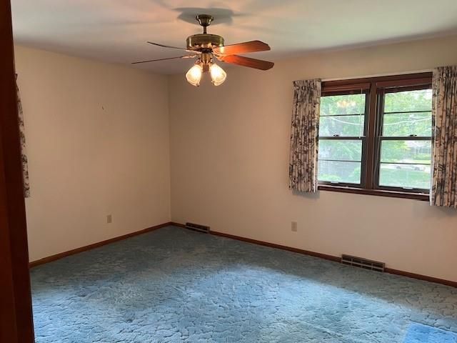 10711 W 92nd Street, Overland Park, KS 66214