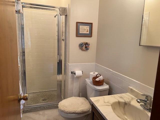 10711 W 92nd Street, Overland Park, KS 66214