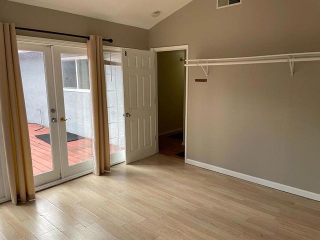 1260 Glacier Drive, Milpitas, CA 95035