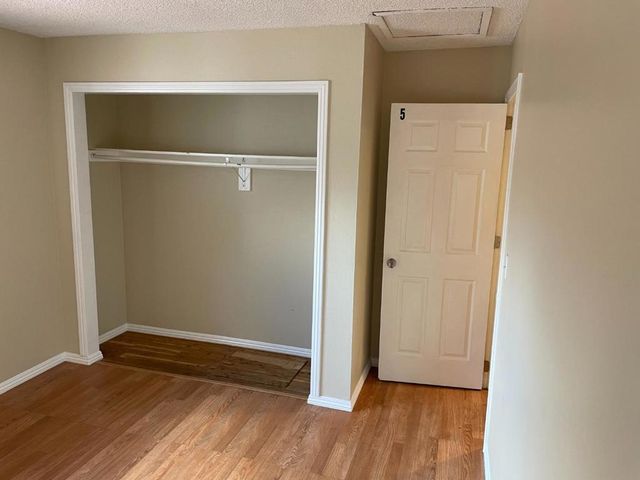 1260 Glacier Drive, Milpitas, CA 95035