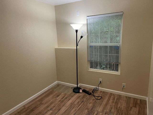 1260 Glacier Drive, Milpitas, CA 95035