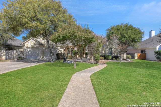 142 Candelaria, Helotes, TX 78023