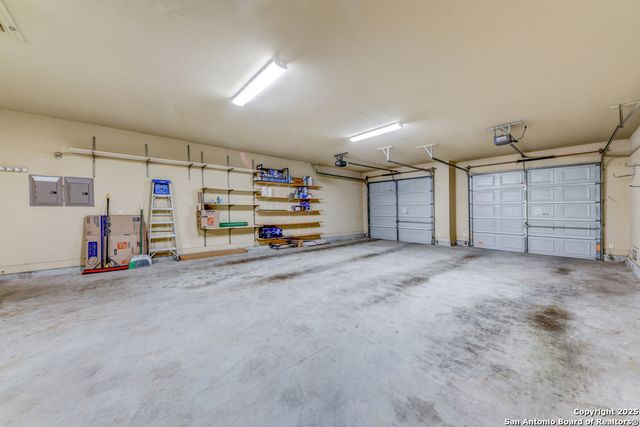 142 Candelaria, Helotes, TX 78023