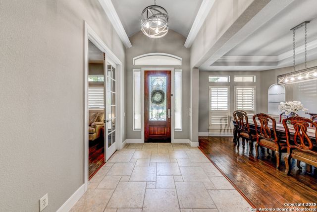 142 Candelaria, Helotes, TX 78023