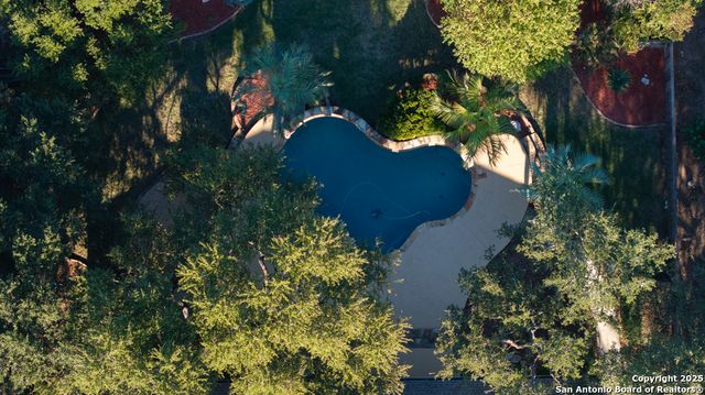 142 Candelaria, Helotes, TX 78023