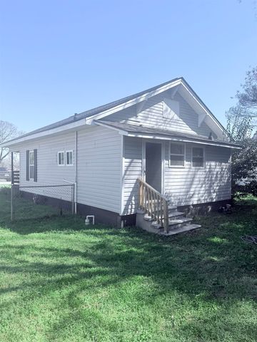 202 Spruce Street, Gaffney, SC 29341