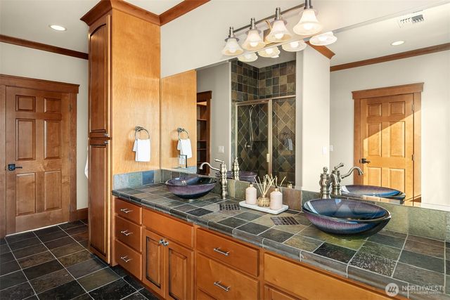 11712 84TH STREET NE, Lake Stevens, WA 98258