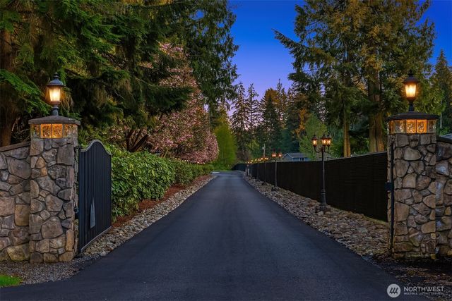 11712 84TH STREET NE, Lake Stevens, WA 98258