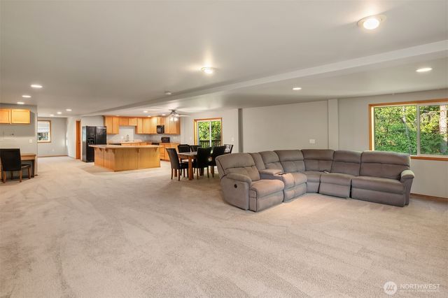 11712 84TH STREET NE, Lake Stevens, WA 98258