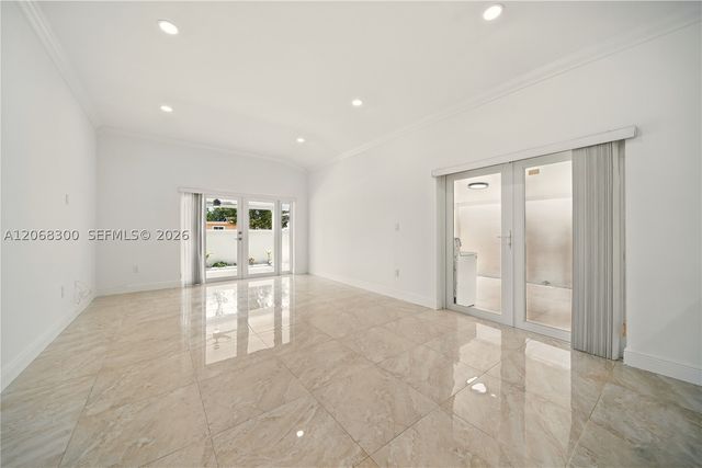 5202 NW 187th St 0, Miami Gardens, FL 33055