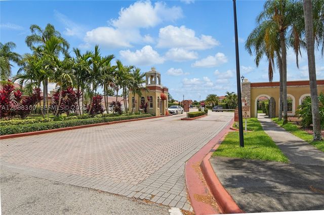 5202 NW 187th St 0, Miami Gardens, FL 33055