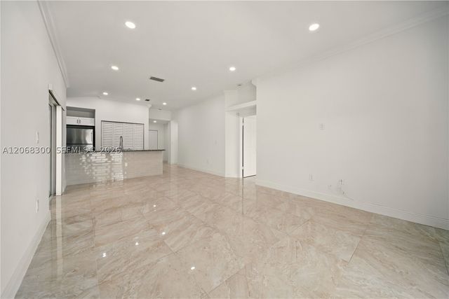 5202 NW 187th St 0, Miami Gardens, FL 33055
