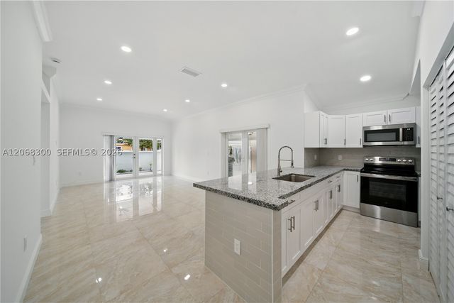 5202 NW 187th St 0, Miami Gardens, FL 33055