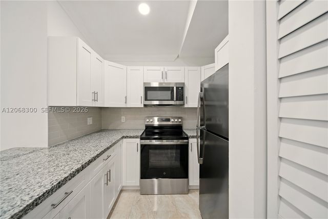 5202 NW 187th St 0, Miami Gardens, FL 33055