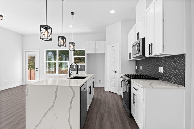 2301 Staples Street, Houston, TX 77026