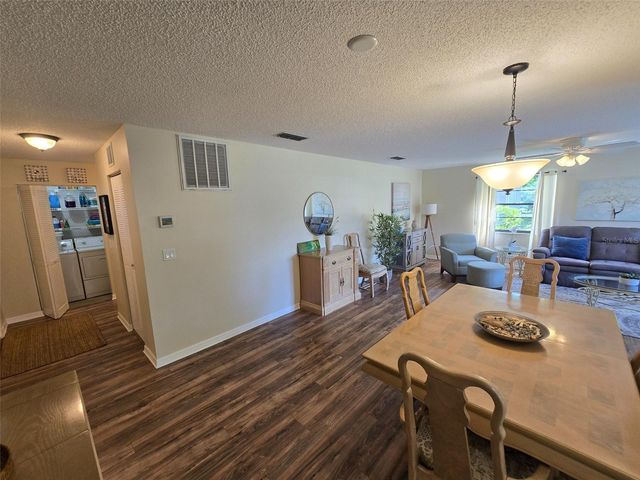 6080 80TH STREET N 102, St Petersburg, FL 33709