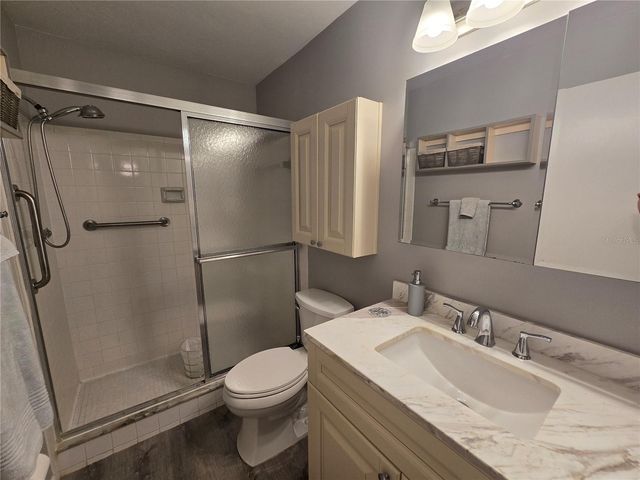 6080 80TH STREET N 102, St Petersburg, FL 33709