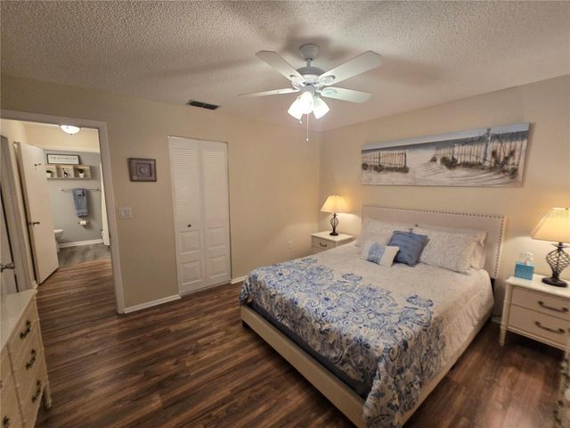 6080 80TH STREET N 102, St Petersburg, FL 33709