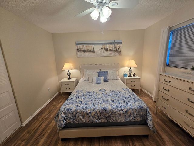 6080 80TH STREET N 102, St Petersburg, FL 33709