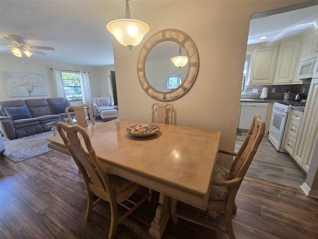 6080 80TH STREET N 102, St Petersburg, FL 33709