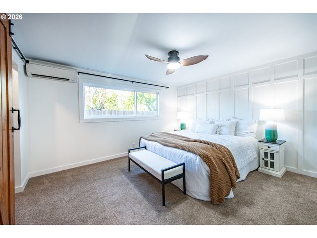 2615 3RD St, Springfield, OR 97477