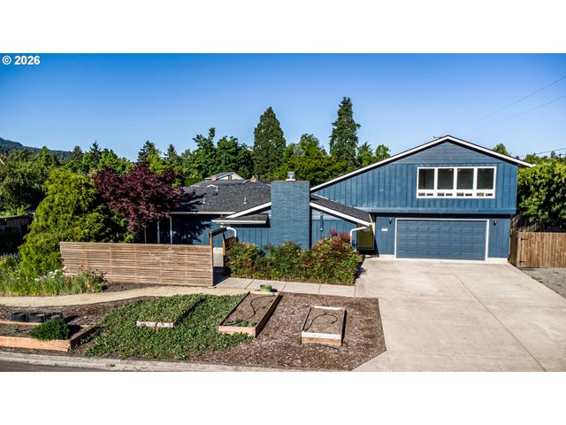 2615 3RD St, Springfield, OR 97477