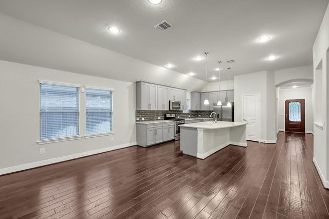 126 Pioneer Canyon Place, Tomball, TX 77375