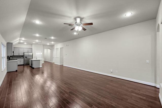 126 Pioneer Canyon Place, Tomball, TX 77375