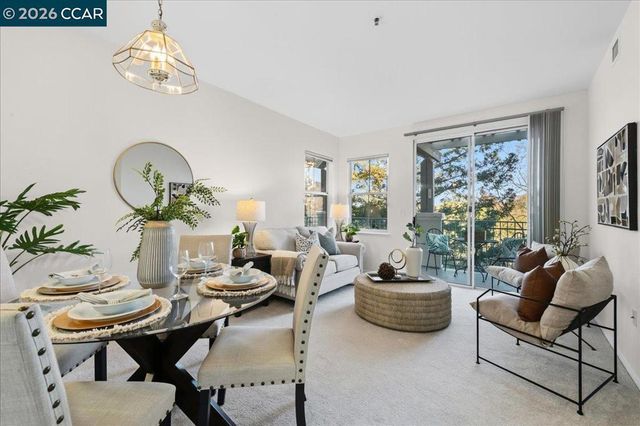 1860 Tice Creek Dr 1420, Walnut Creek, CA 94595