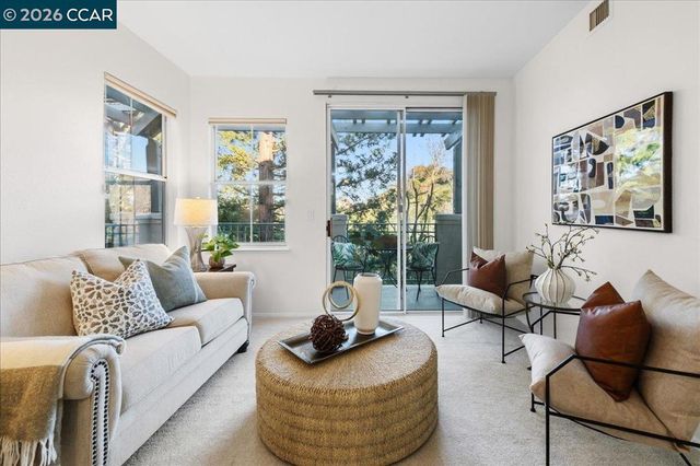 1860 Tice Creek Dr 1420, Walnut Creek, CA 94595