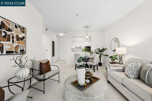 1860 Tice Creek Dr 1420, Walnut Creek, CA 94595