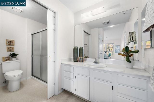 1860 Tice Creek Dr 1420, Walnut Creek, CA 94595