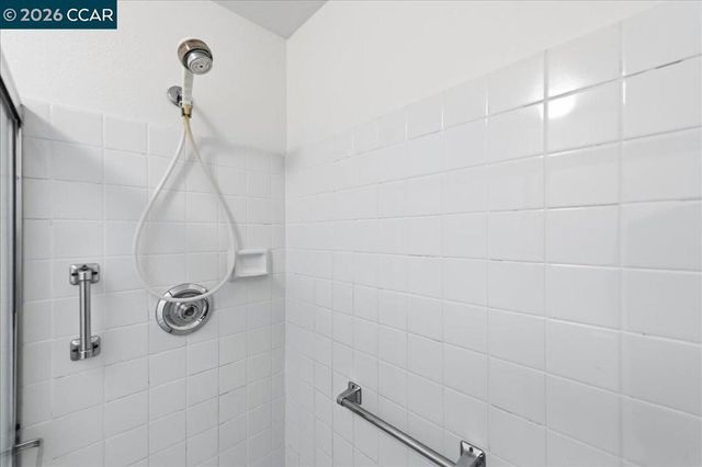 1860 Tice Creek Dr 1420, Walnut Creek, CA 94595