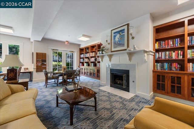 1860 Tice Creek Dr 1420, Walnut Creek, CA 94595