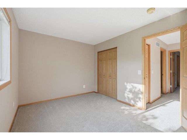 537 Woodduck Drive #F, Woodbury, MN 55125