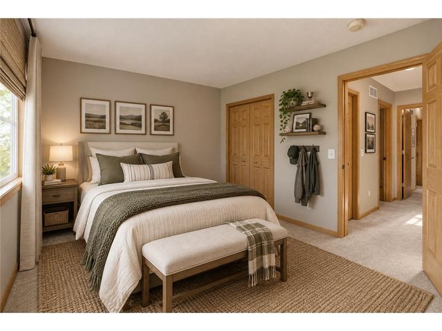 537 Woodduck Drive #F, Woodbury, MN 55125