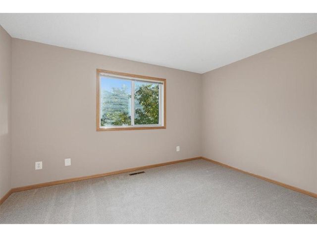 537 Woodduck Drive #F, Woodbury, MN 55125
