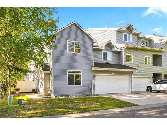 537 Woodduck Drive #F, Woodbury, MN 55125