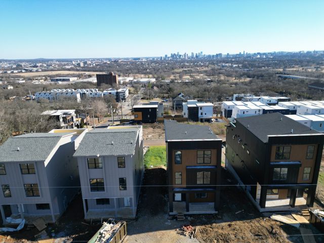 2160 Summitt Ave, Nashville, TN 37218