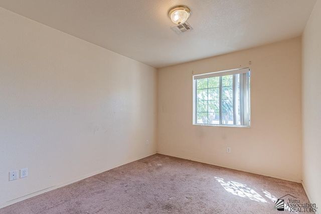 1998 E Los Olivos Dr, San Luis, AZ 85336