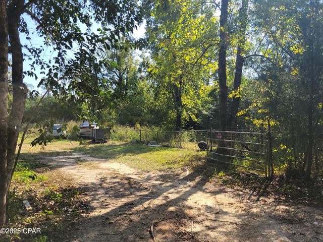 2914 Maridale Road, Marianna, FL 32448