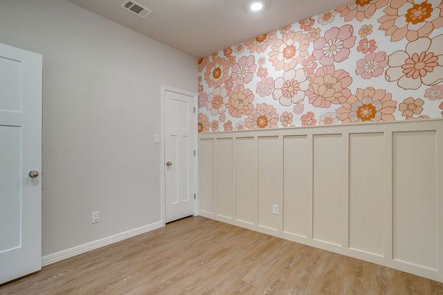 544 Ryer Trail, Burleson, TX 76028