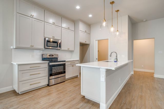 544 Ryer Trail, Burleson, TX 76028