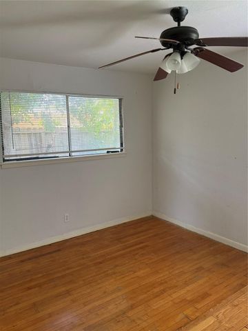 7023 Triola Lane, Houston, TX 77074