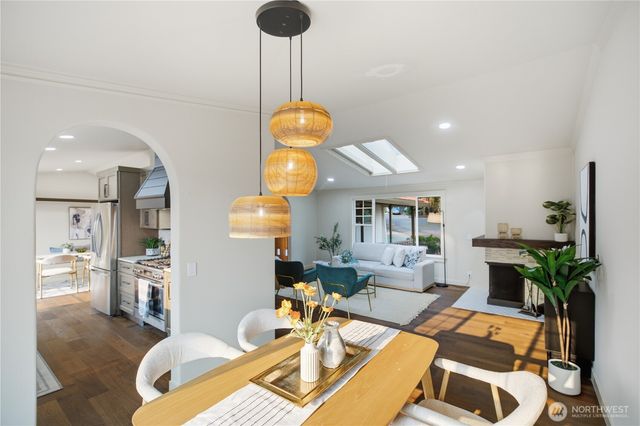 13750 SE 23rd Lane, Bellevue, WA 98005