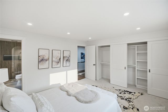 13750 SE 23rd Lane, Bellevue, WA 98005