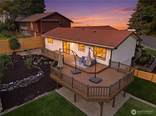 13750 SE 23rd Lane, Bellevue, WA 98005