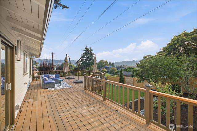 13750 SE 23rd Lane, Bellevue, WA 98005