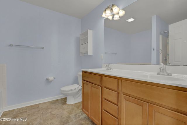 198 Windfield Lane, Holly Ridge, NC 28445