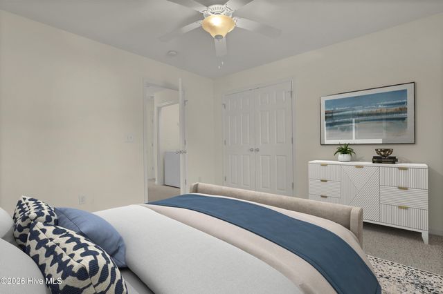 198 Windfield Lane, Holly Ridge, NC 28445
